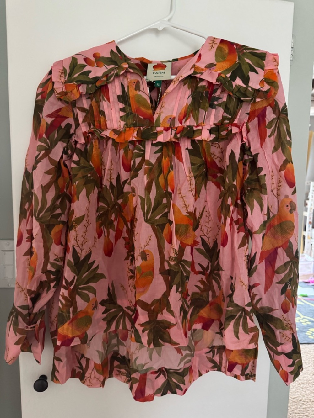 NWT XS Farm Rio Pink Mango Trees Blouse - Picture 7 of 8